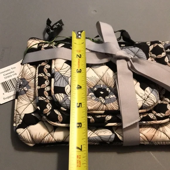 Vera Bradley retired print - Picture 7 of 8